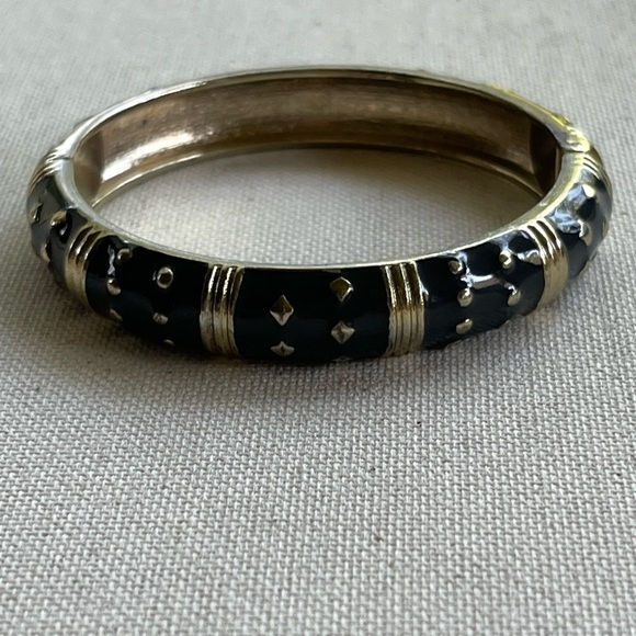 Vintage Dark Grey Enamel & Gold-Tone Hinged Bangle Bracelet - Picture 1 of 4